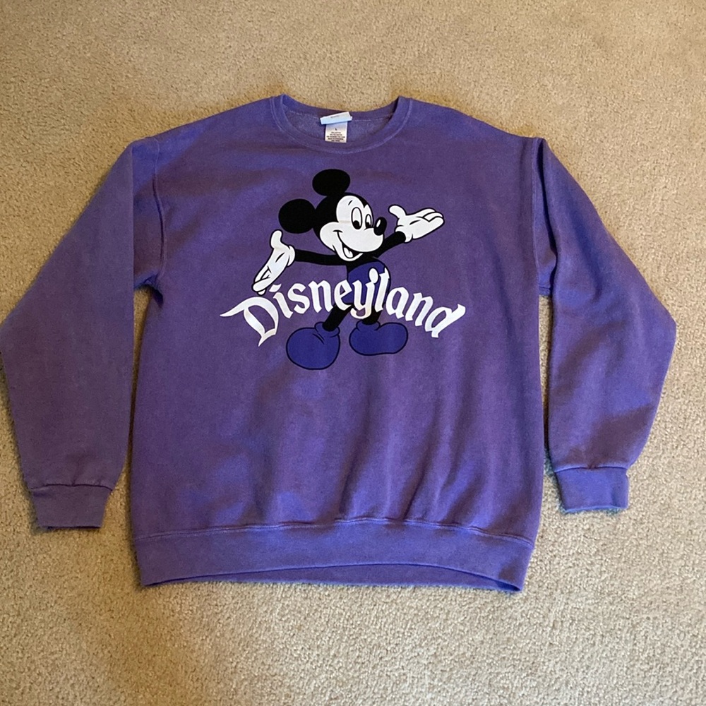 Disneyland Mickey Mouse Sweatshirt, light purple, size large